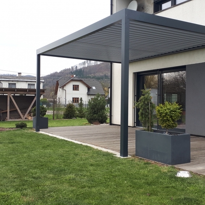 Bioklimatické pergoly Bioklimatické pergoly